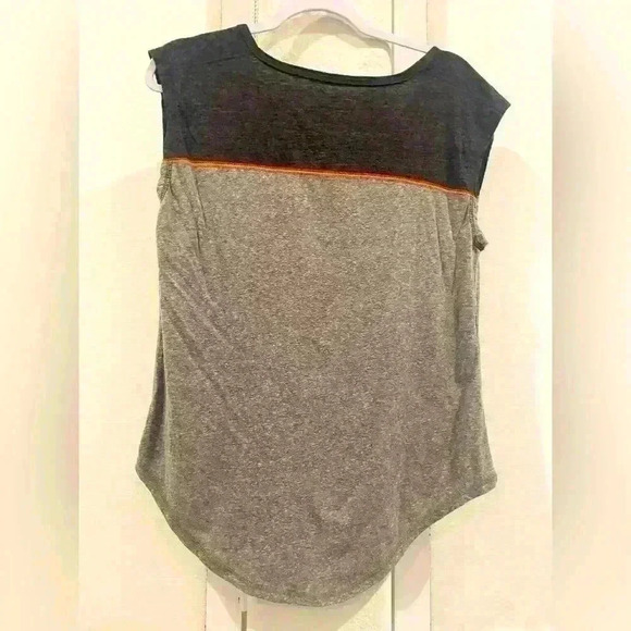 Florida gators two tone sleeveless top in gray/dark gray Sz L - never worn - Picture 2 of 4